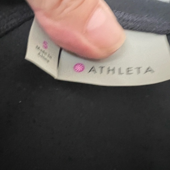 Athleta rashguard | size small - Picture 3 of 3